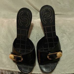 CHANEL shoes. Size 7.5. Good condition.